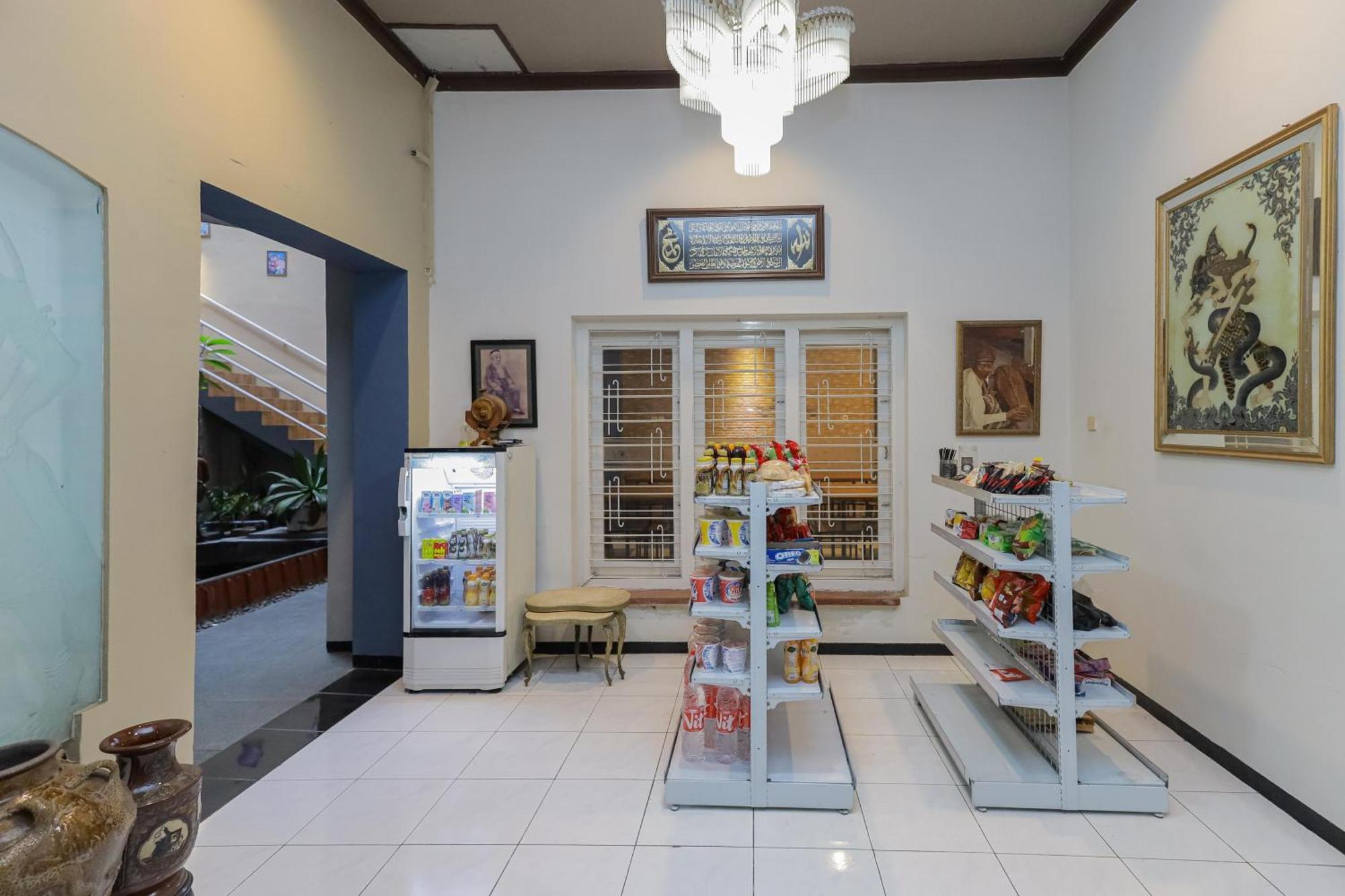 Reddoorz Plus At Swun Stay Raya Langsep Malang Exterior foto
