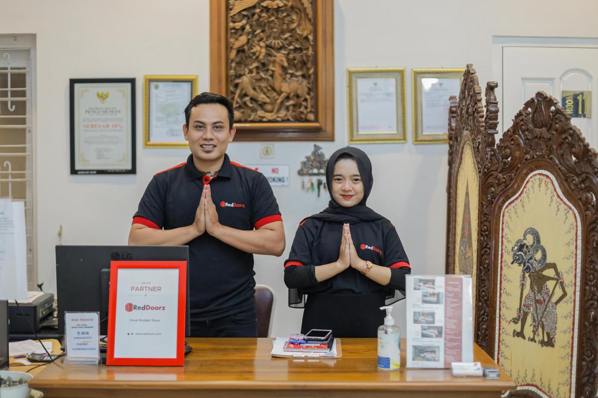 Reddoorz Plus At Swun Stay Raya Langsep Malang Exterior foto